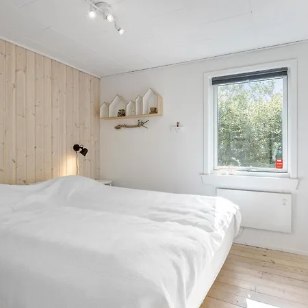 Pet Friendly In With Wifi Spottrup